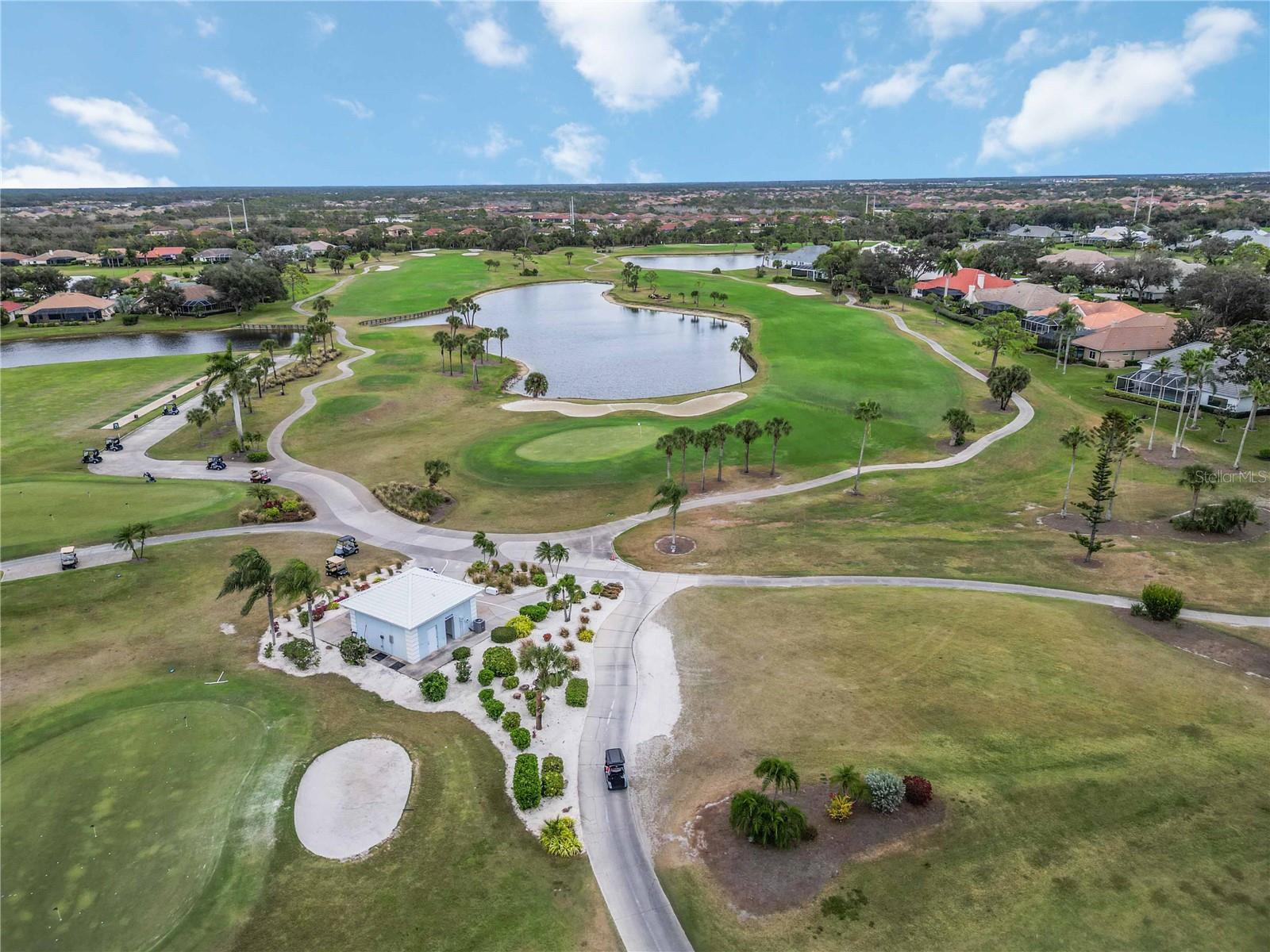 Image 68 of 75 For 821 Montrose Drive 103