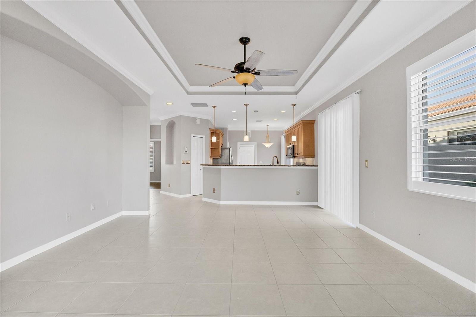 Image 11 of 78 For 301 Padova Way