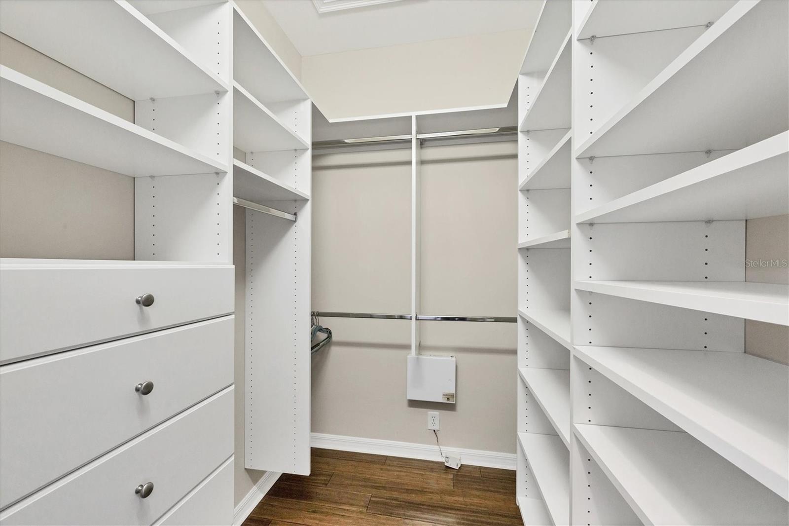 Image 21 of 78 For 301 Padova Way