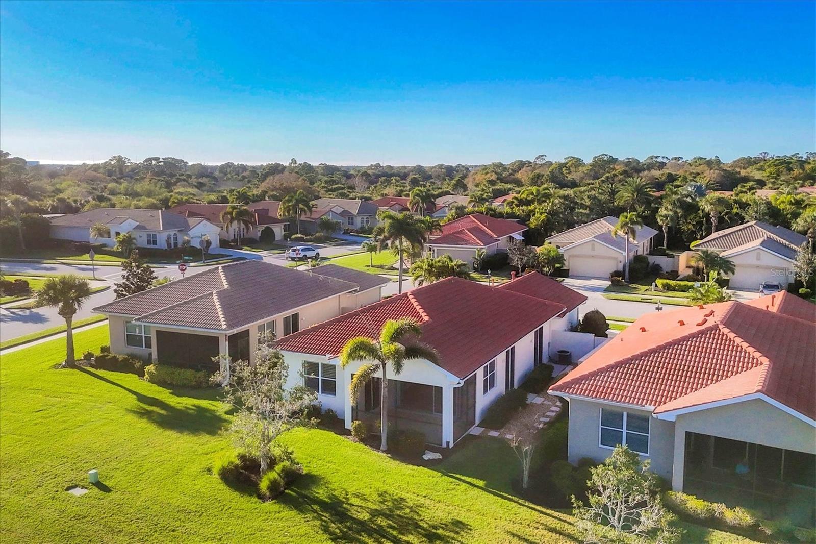 Image 36 of 78 For 301 Padova Way