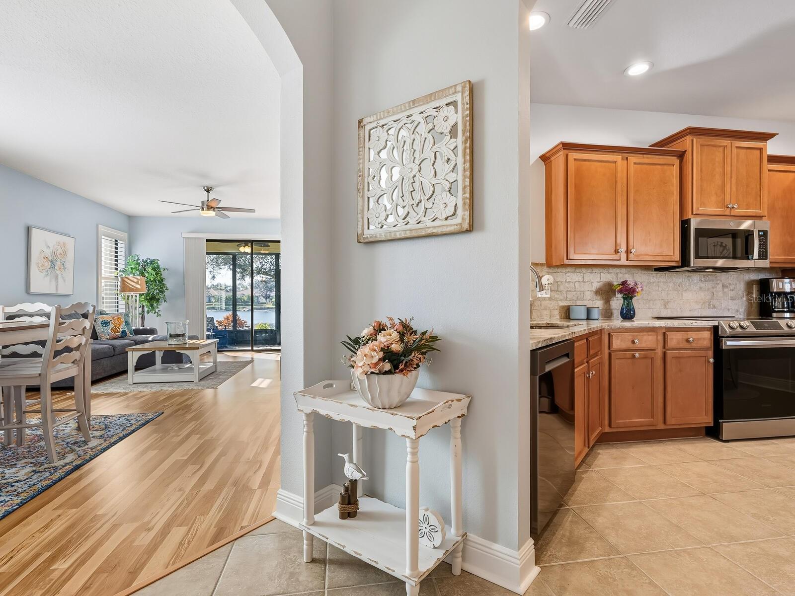 Image 2 of 41 For 11127 Campazzo Drive