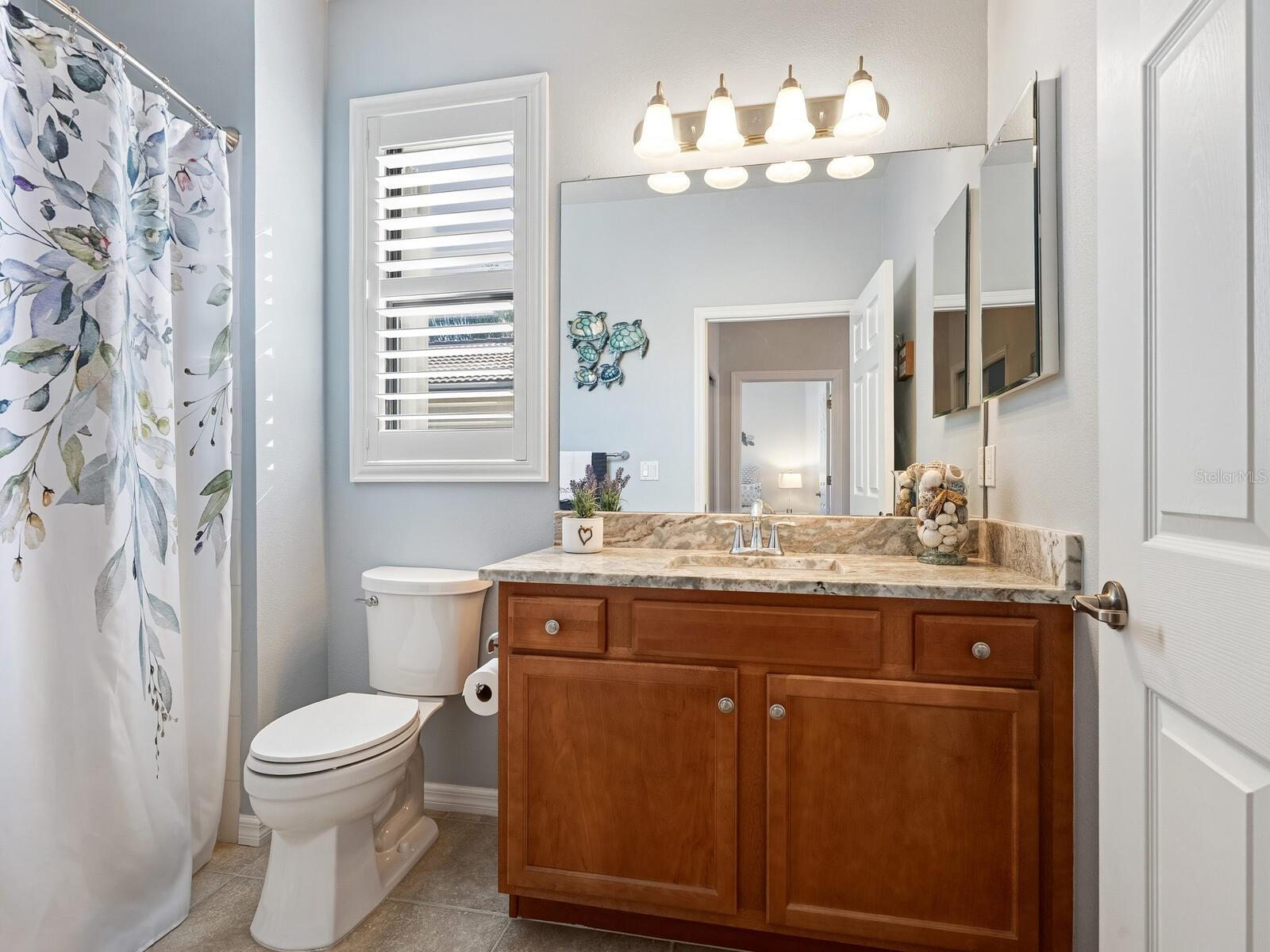 Image 25 of 41 For 11127 Campazzo Drive