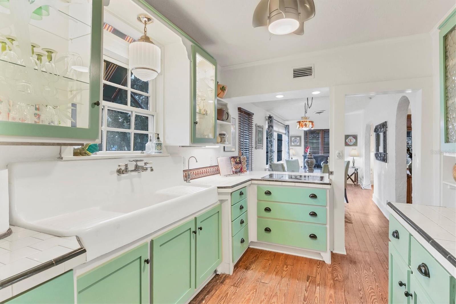 Image 16 of 63 For 202 Pocono Trail E