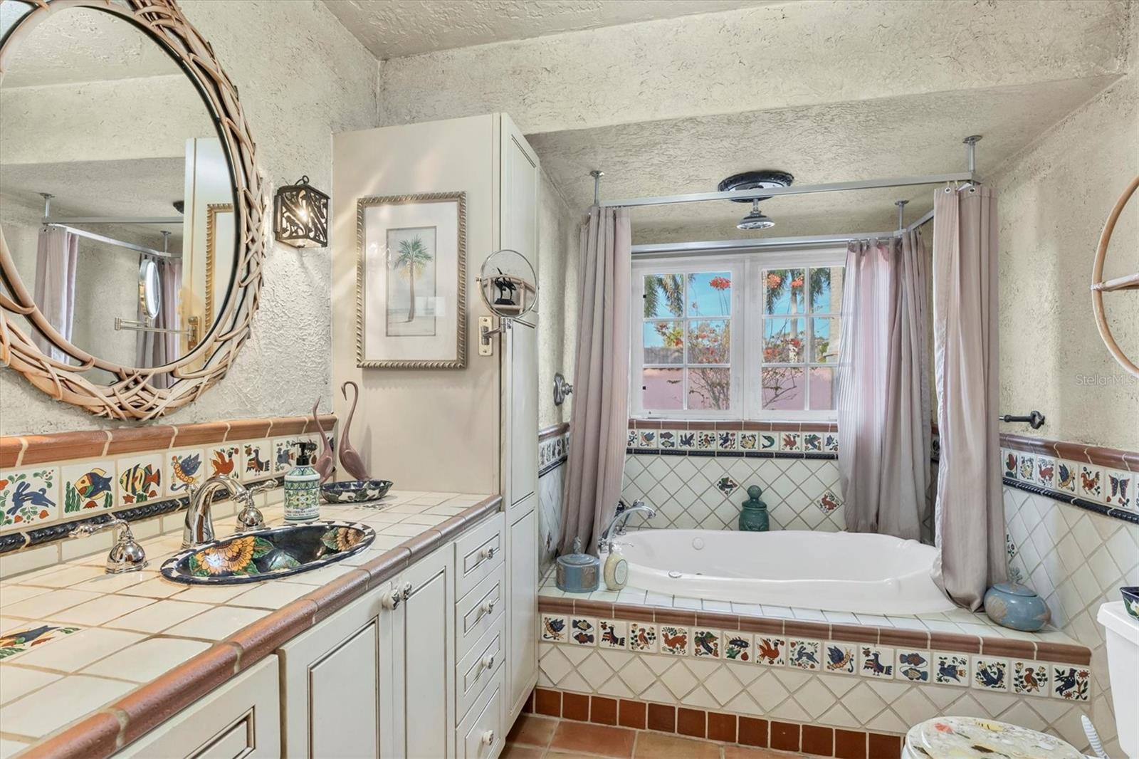 Image 21 of 63 For 202 Pocono Trail E