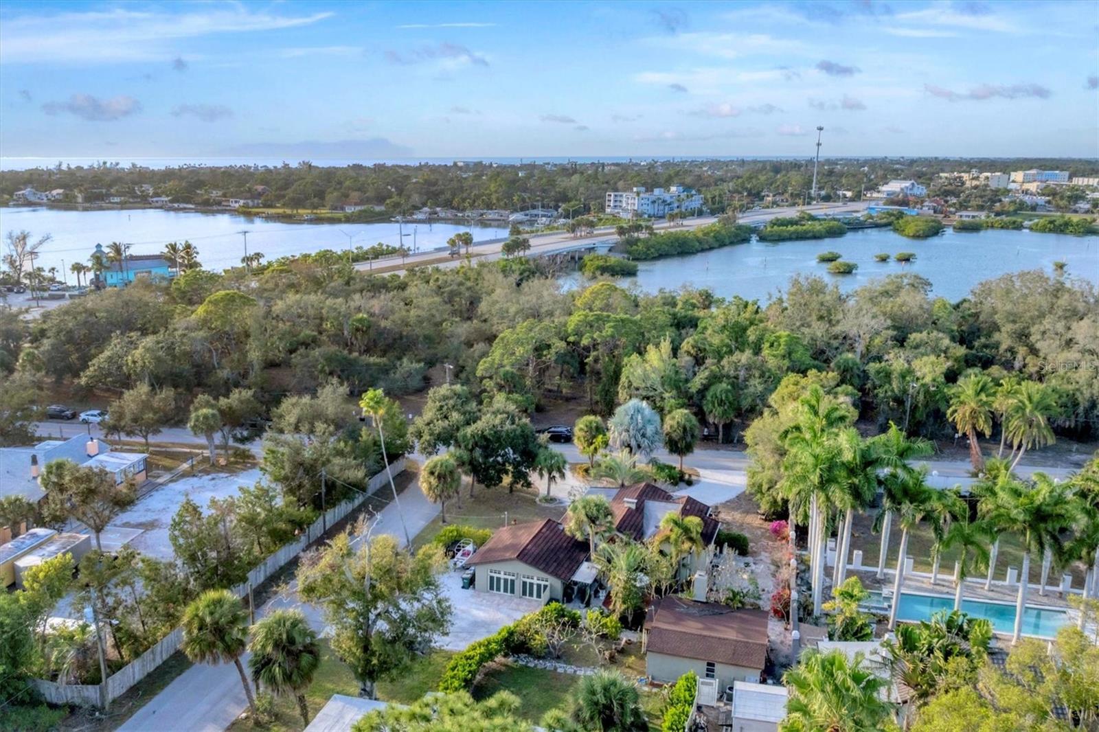 Image 3 of 63 For 202 Pocono Trail E