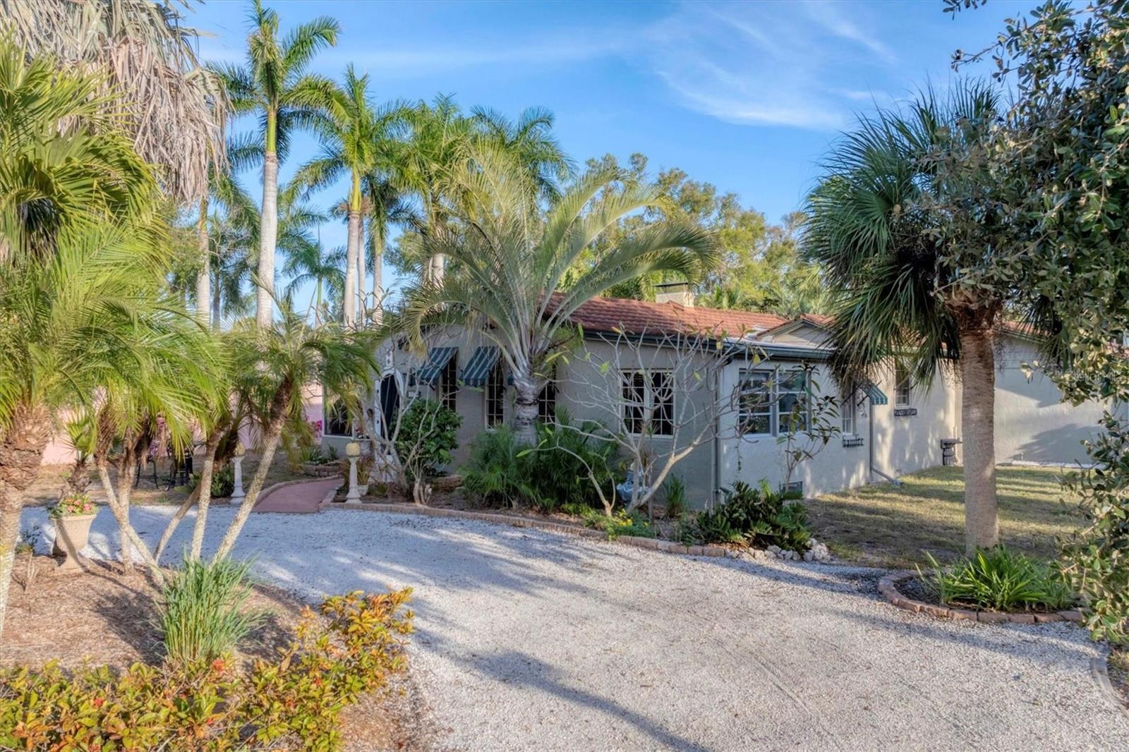 Image 4 of 63 For 202 Pocono Trail E