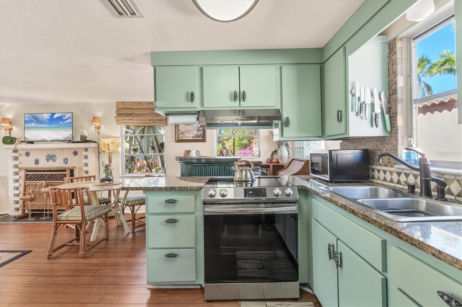 Image 40 of 63 For 202 Pocono Trail E