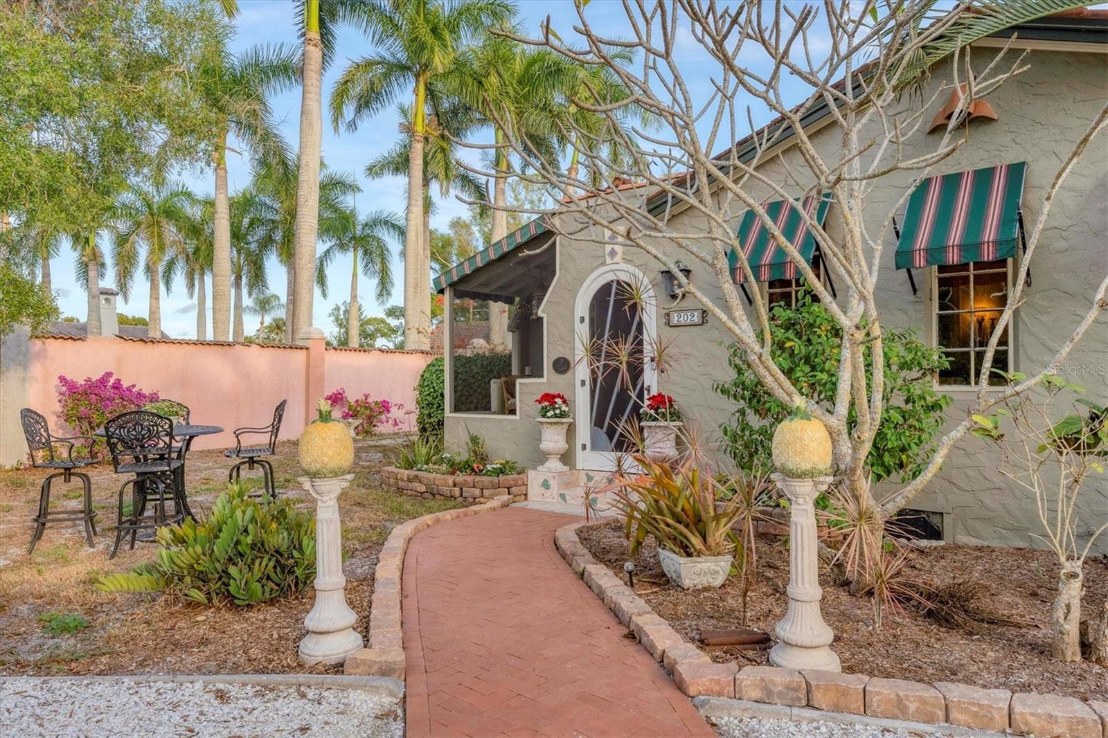 Image 5 of 63 For 202 Pocono Trail E