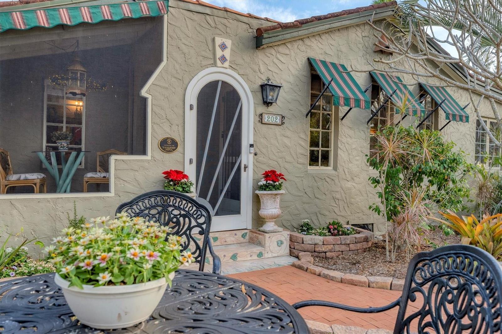 Image 6 of 63 For 202 Pocono Trail E