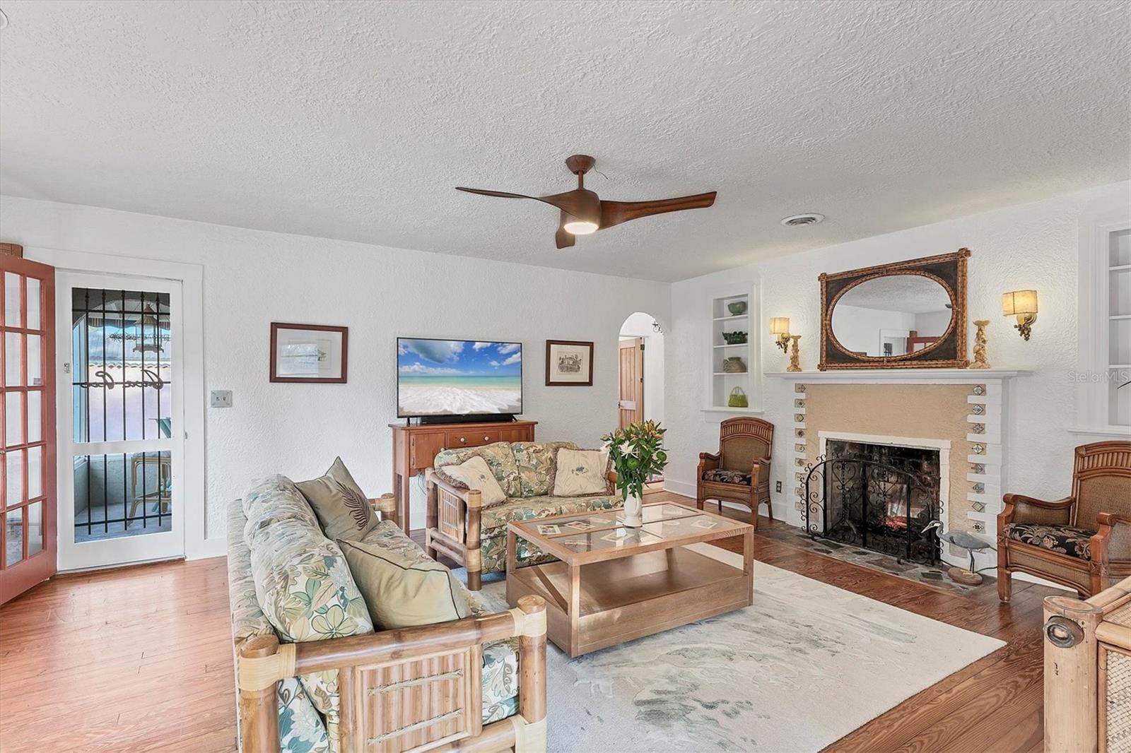 Image 8 of 63 For 202 Pocono Trail E