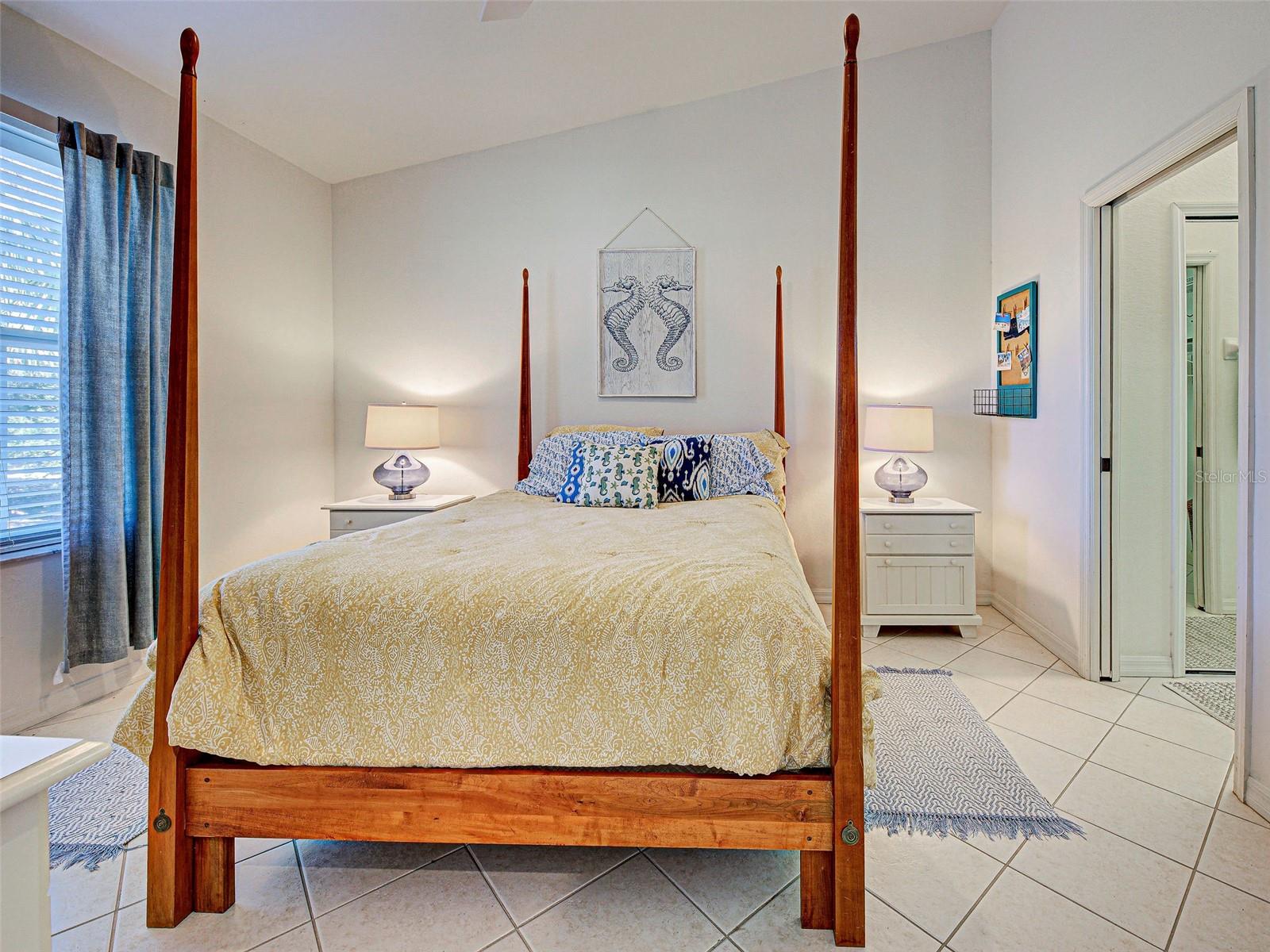 Image 18 of 49 For 703 Casa Del Lago Way 703