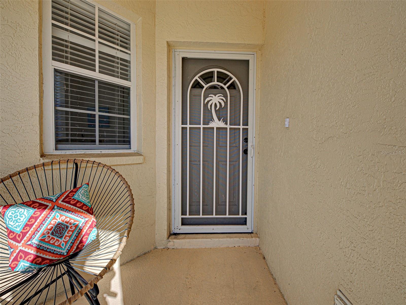 Image 5 of 49 For 703 Casa Del Lago Way 703