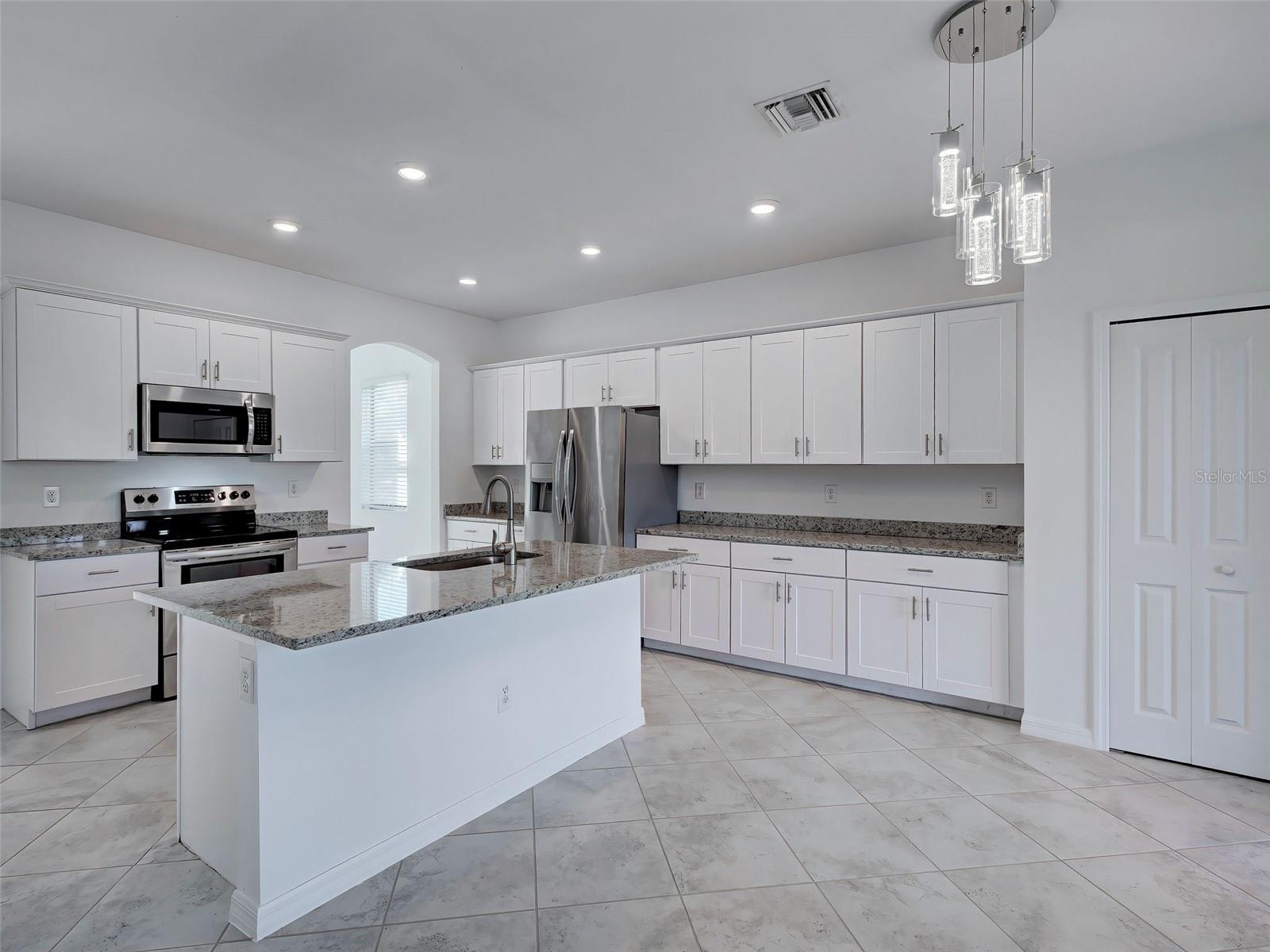 Image 24 of 80 For 1824 Isles Road