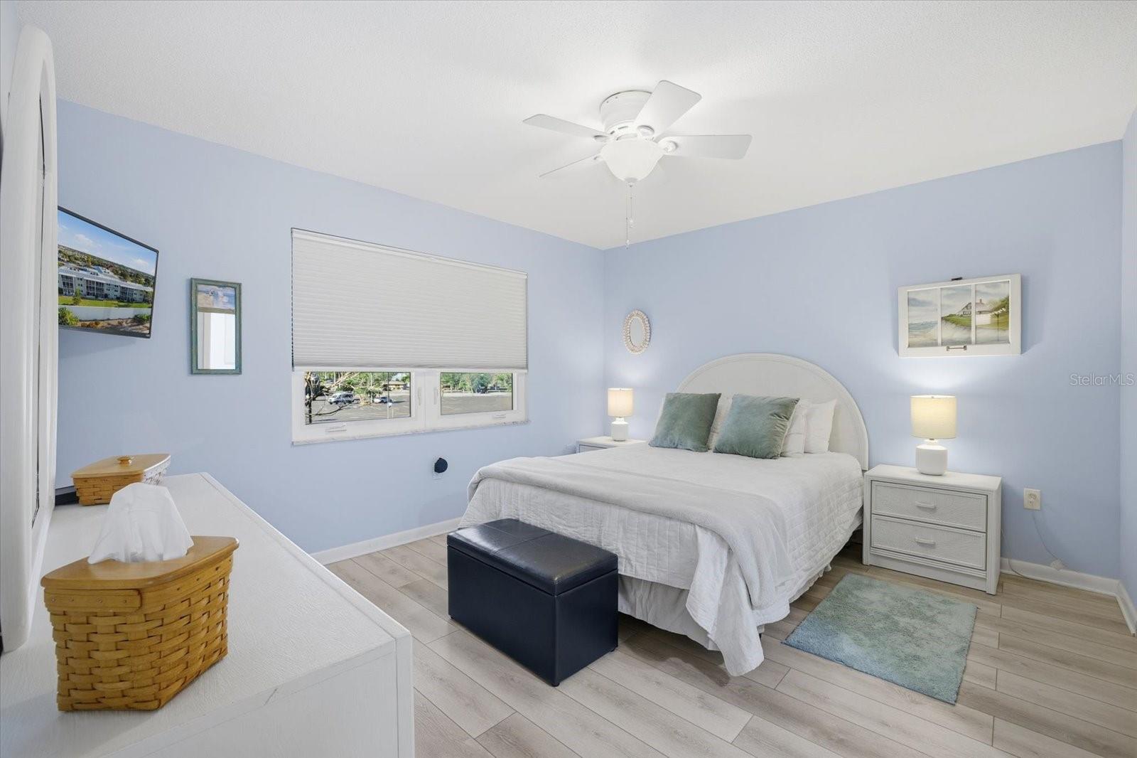 Image 13 of 34 For 649 Tamiami Trail S 306