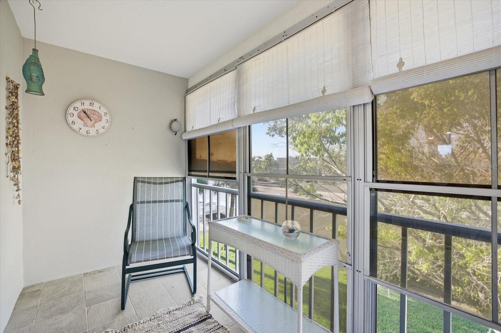 Image 25 of 34 For 649 Tamiami Trail S 306