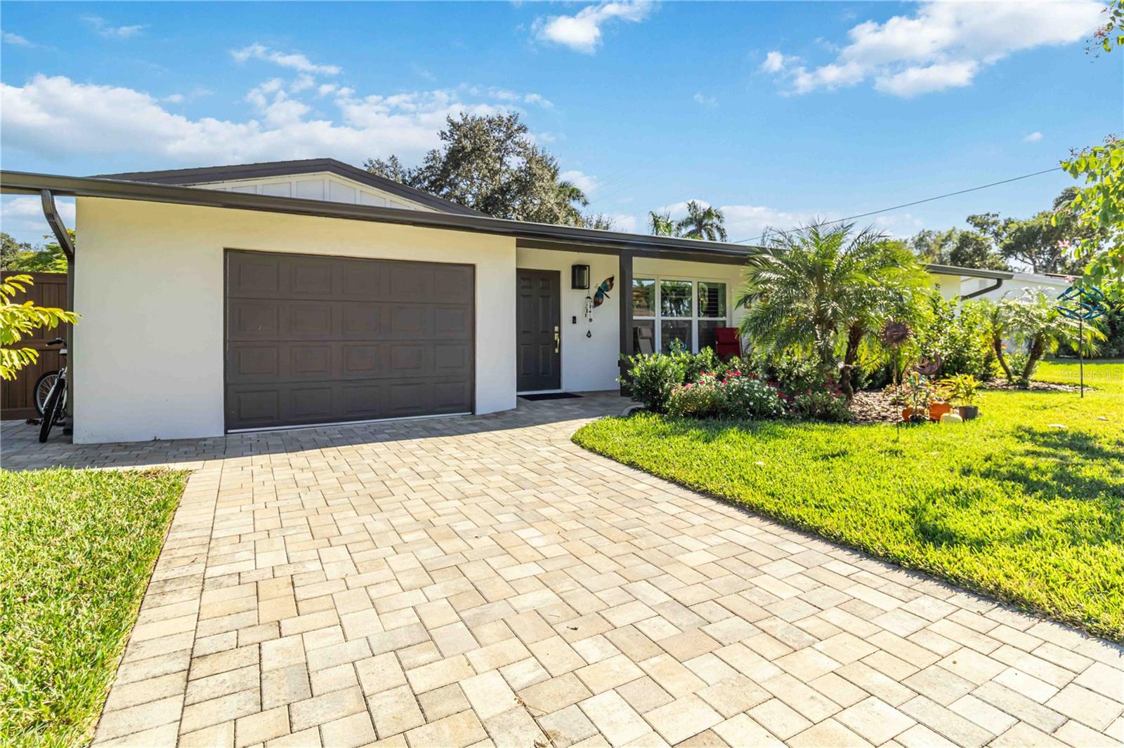 Details for 6304 Saint Andrews Circle S, FORT MYERS, FL 33919