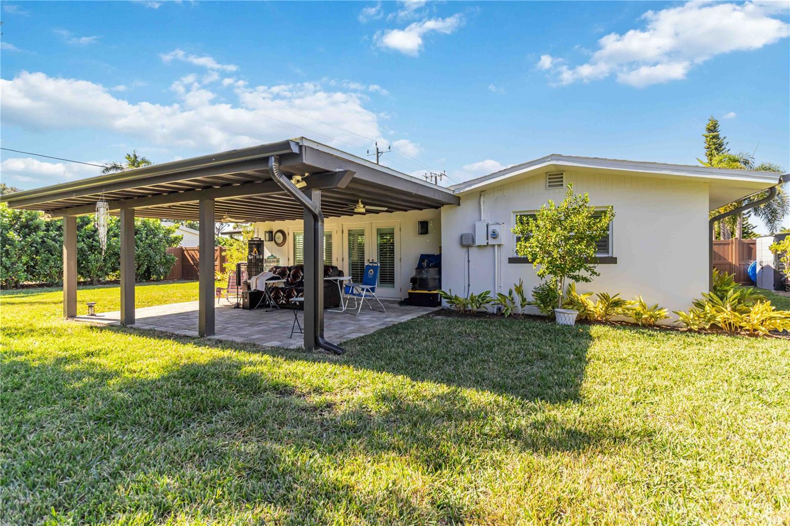 Image 18 of 21 For 6304 Saint Andrews Circle S