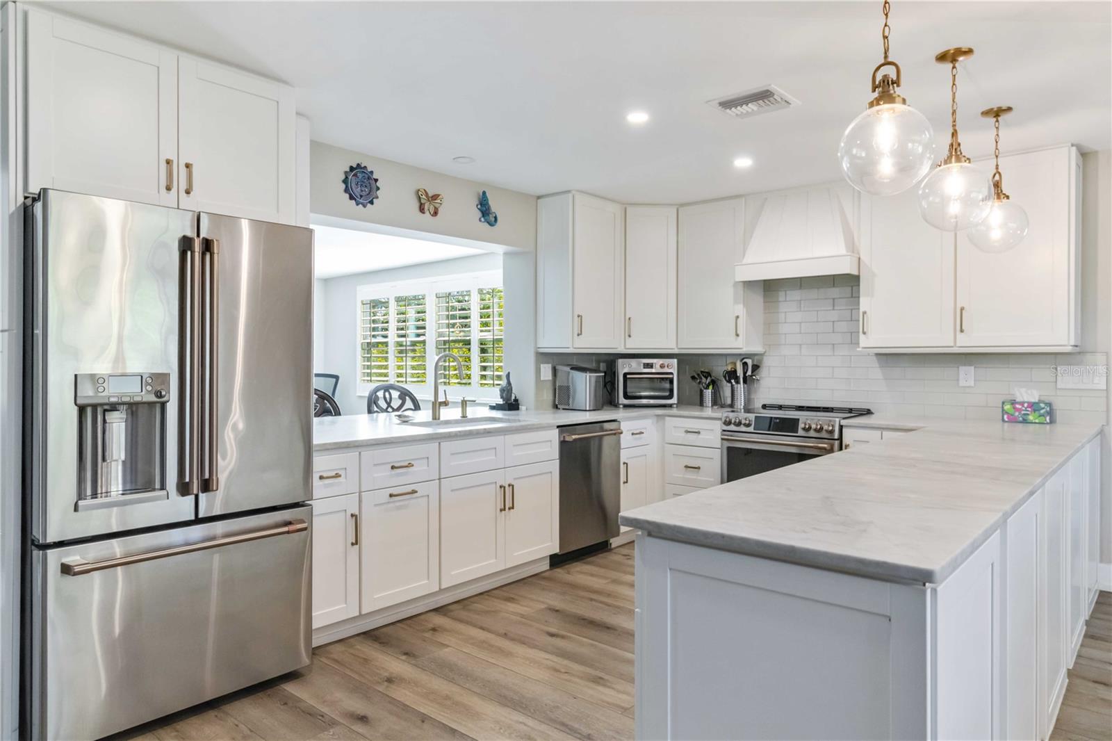 Image 9 of 21 For 6304 Saint Andrews Circle S