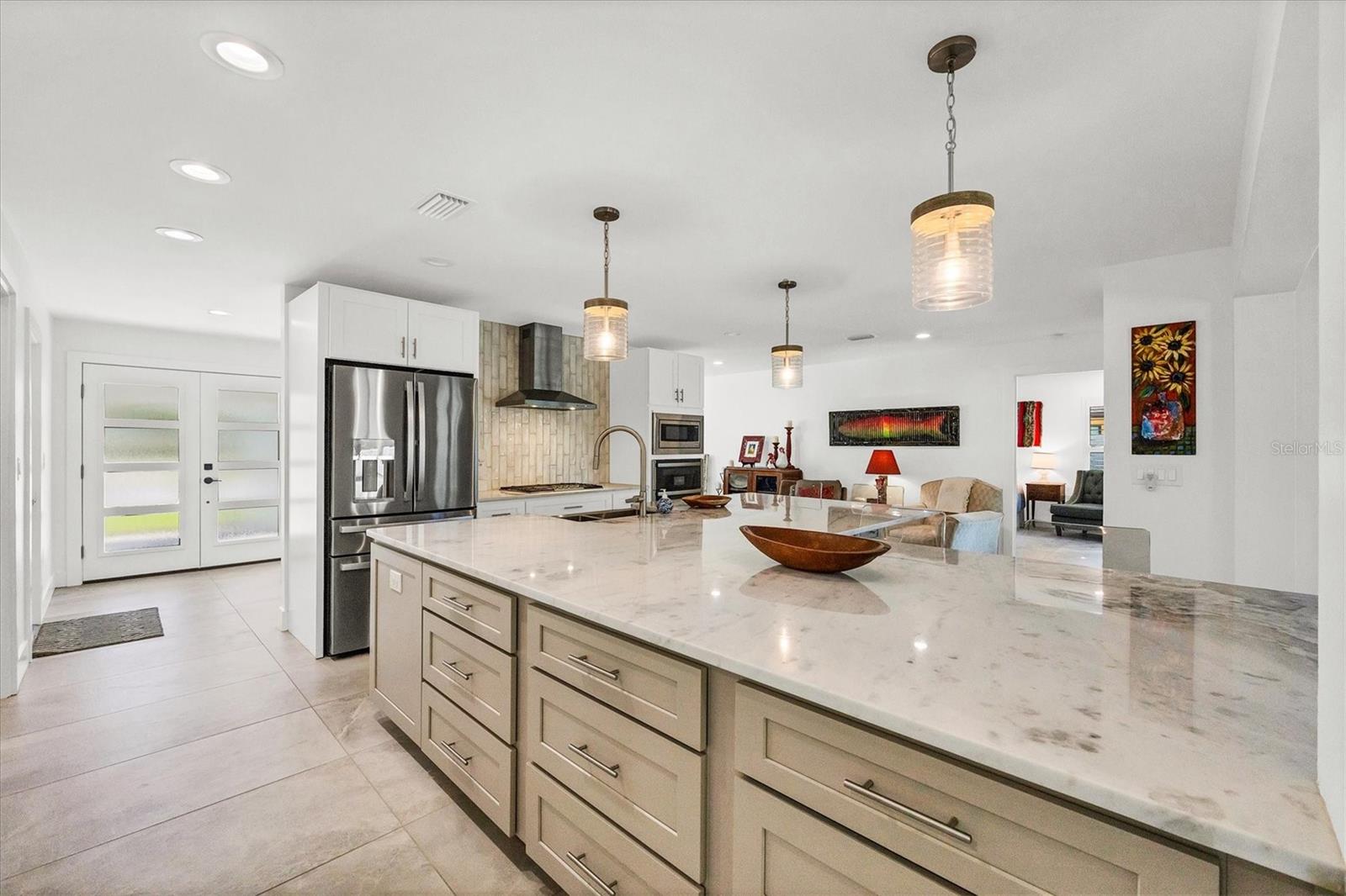 Image 10 of 58 For 438 Gate Drive