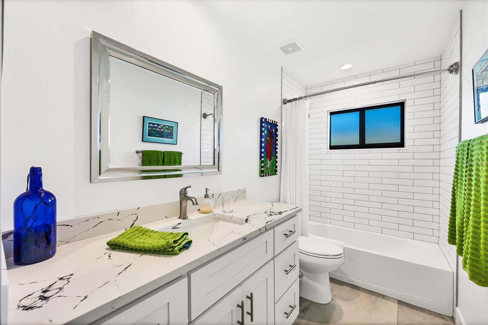 Image 28 of 58 For 438 Gate Drive