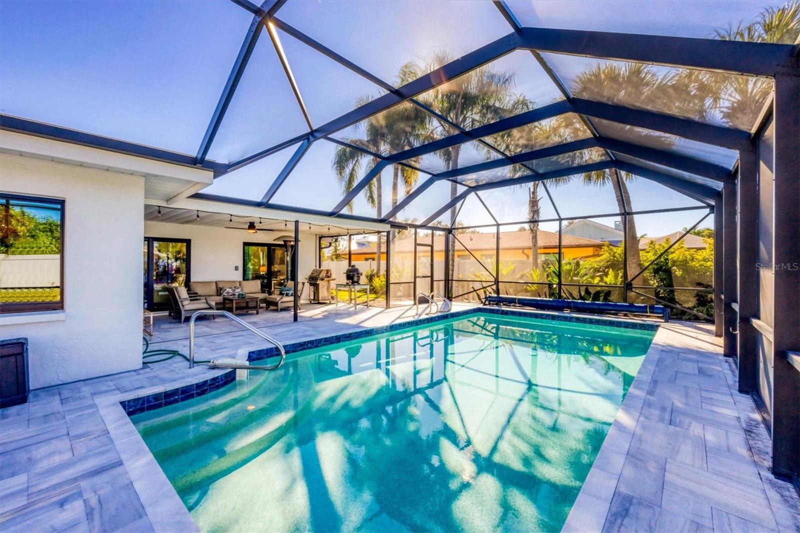 Image 35 of 58 For 438 Gate Drive