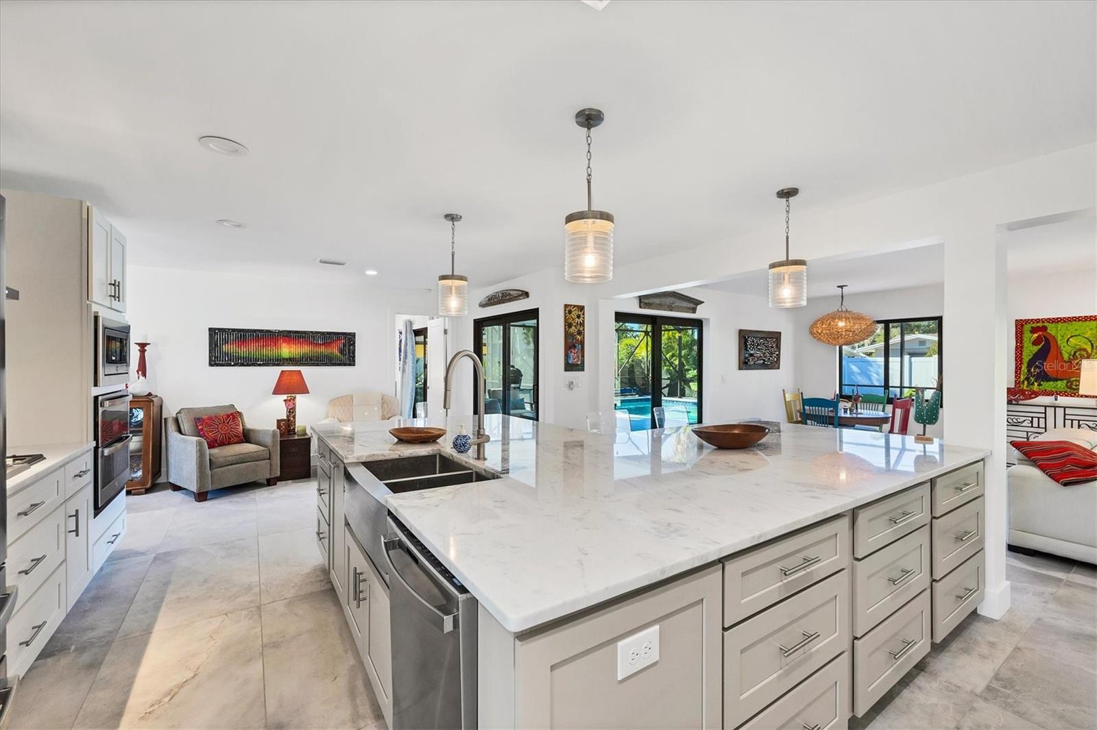 Image 9 of 58 For 438 Gate Drive