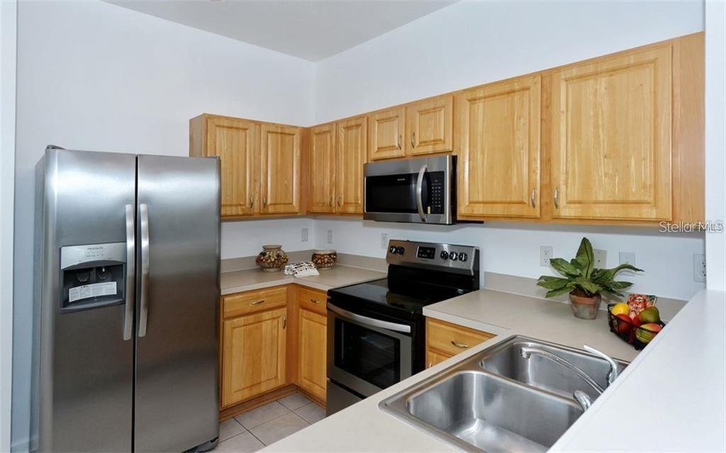 Image 12 of 42 For 7227 83rd Avenue E