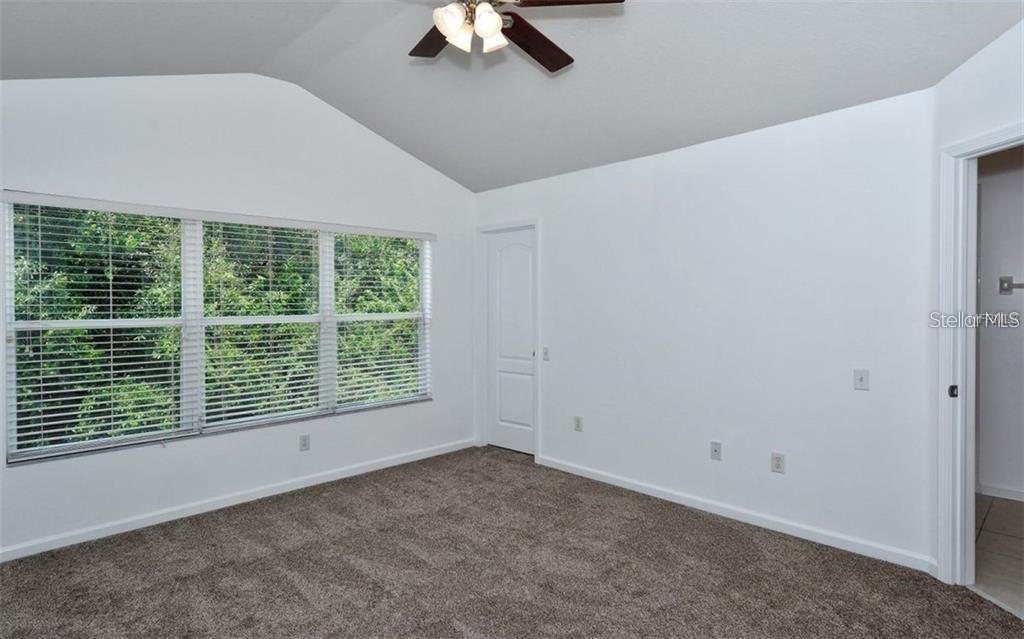 Image 21 of 42 For 7227 83rd Avenue E