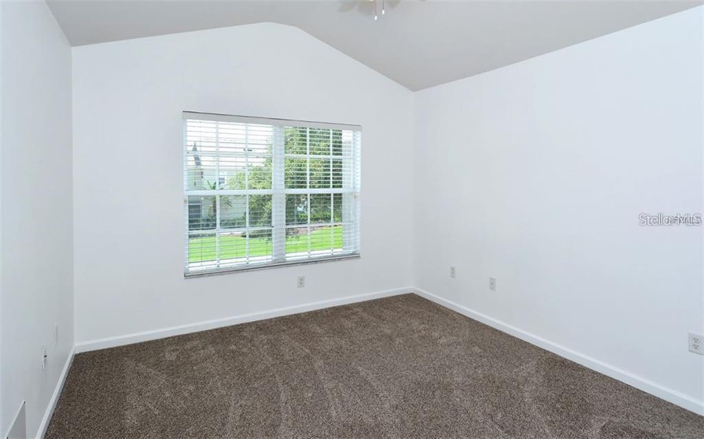 Image 27 of 42 For 7227 83rd Avenue E