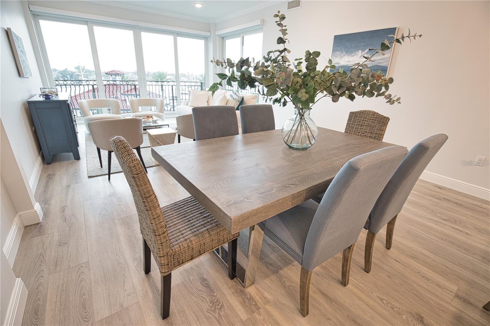 Image 18 of 62 For 503 Tamiami Trail 301