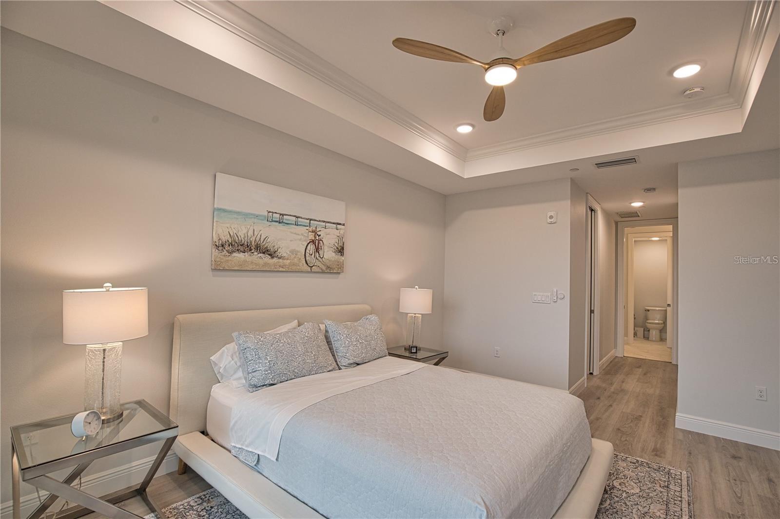 Image 27 of 62 For 503 Tamiami Trail 301