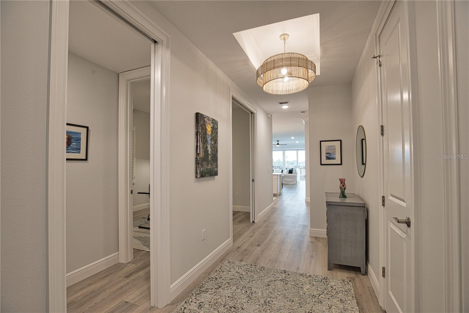 Image 4 of 62 For 503 Tamiami Trail 301