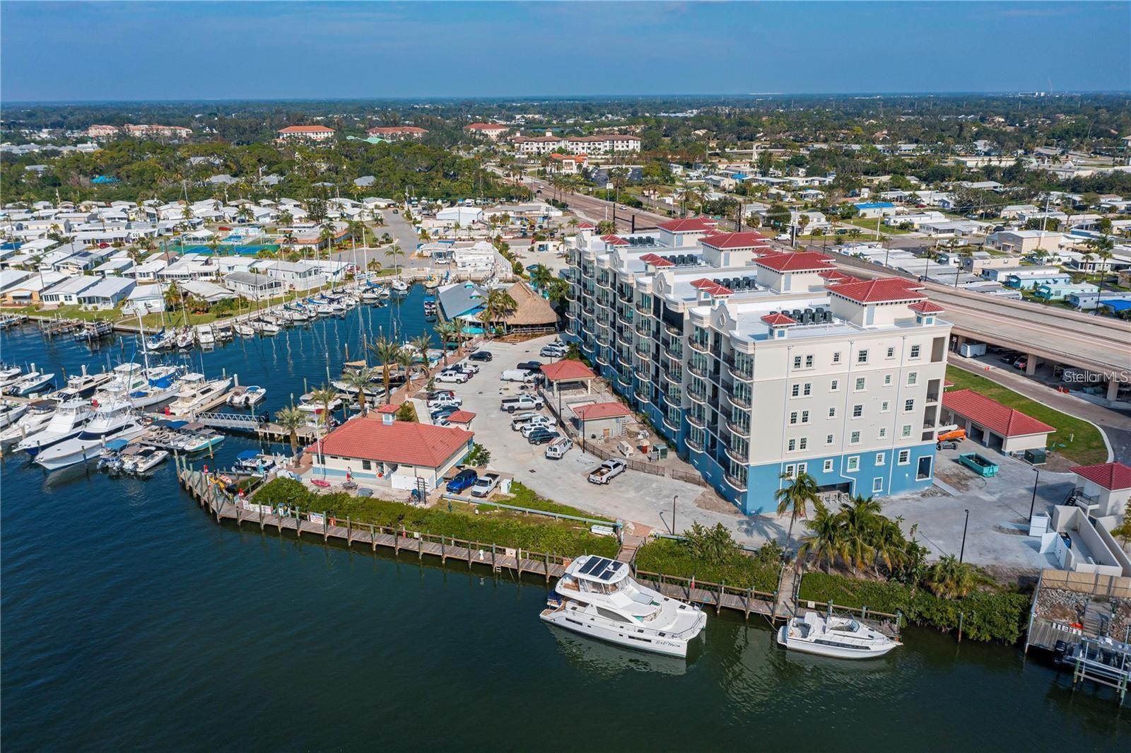 Image 40 of 62 For 503 Tamiami Trail 301