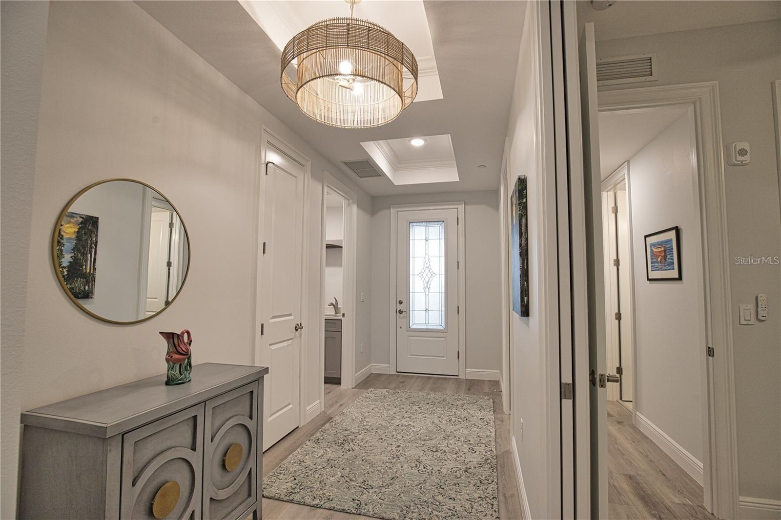 Image 6 of 62 For 503 Tamiami Trail 301