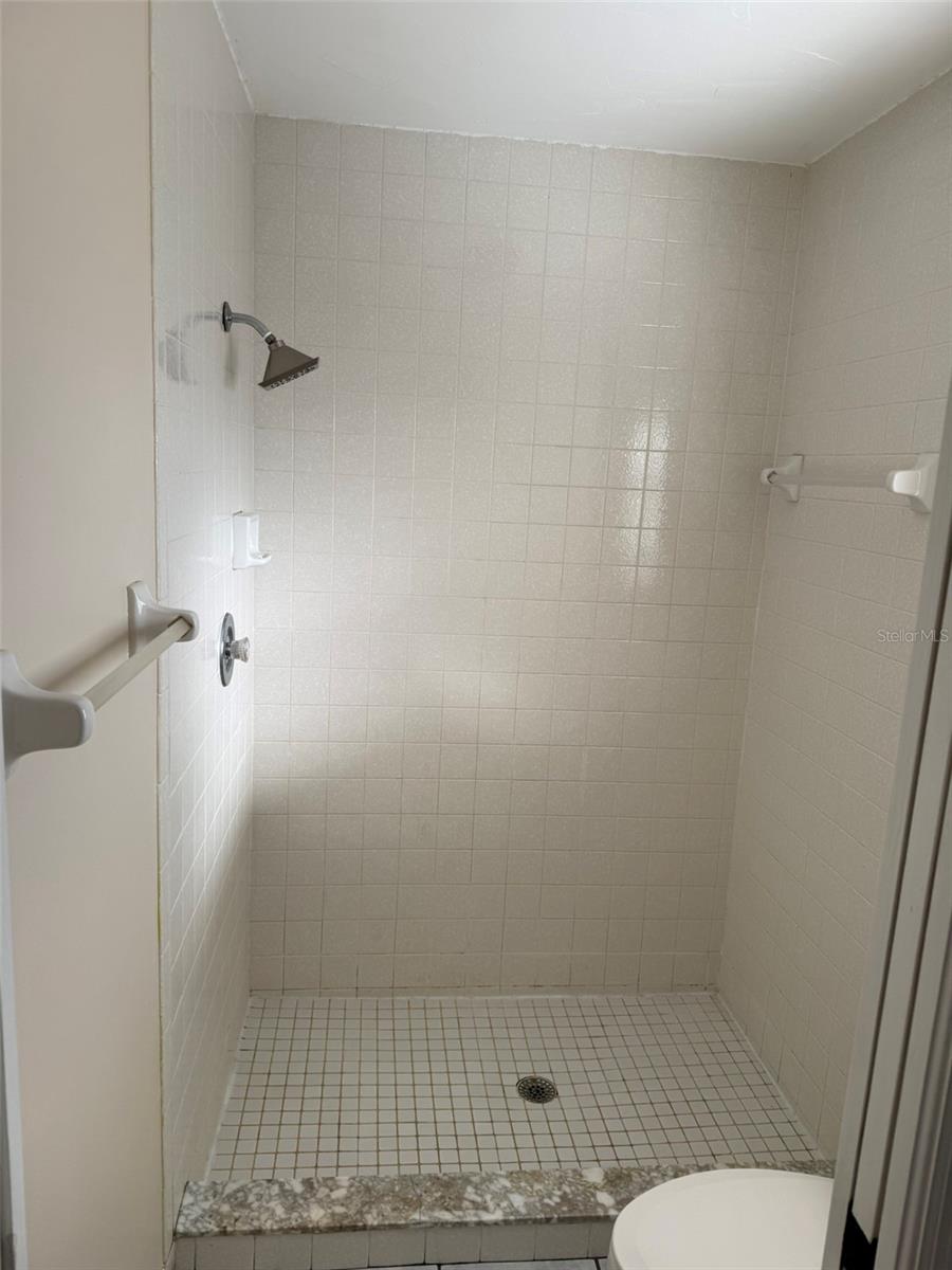 Image 10 of 18 For 10373 Sandrift Avenue