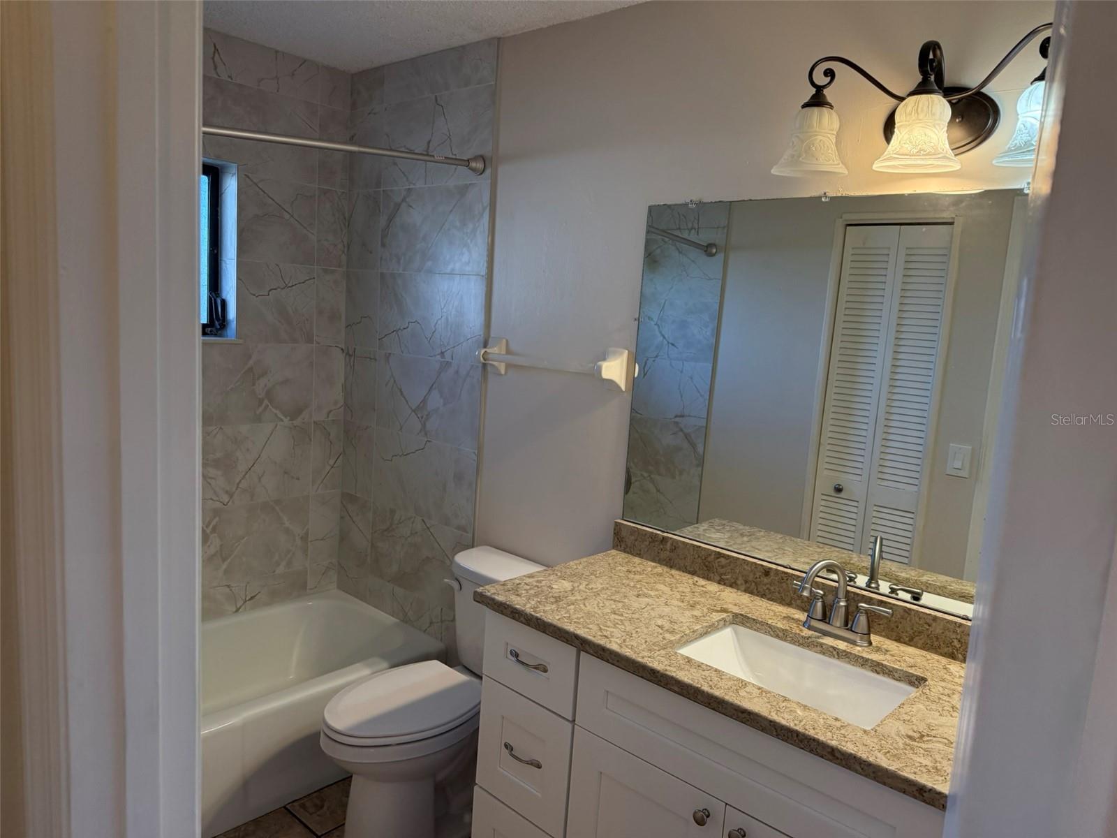 Image 15 of 18 For 10373 Sandrift Avenue