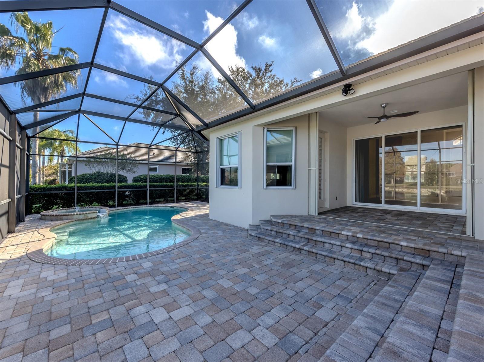 Image 29 of 57 For 319 Park Trace Boulevard