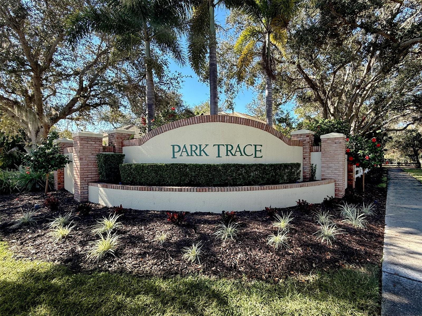 Image 43 of 57 For 319 Park Trace Boulevard