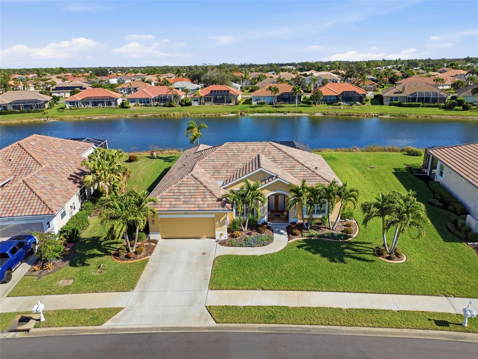 Details for 677 Lakescene Drive, VENICE, FL 34293
