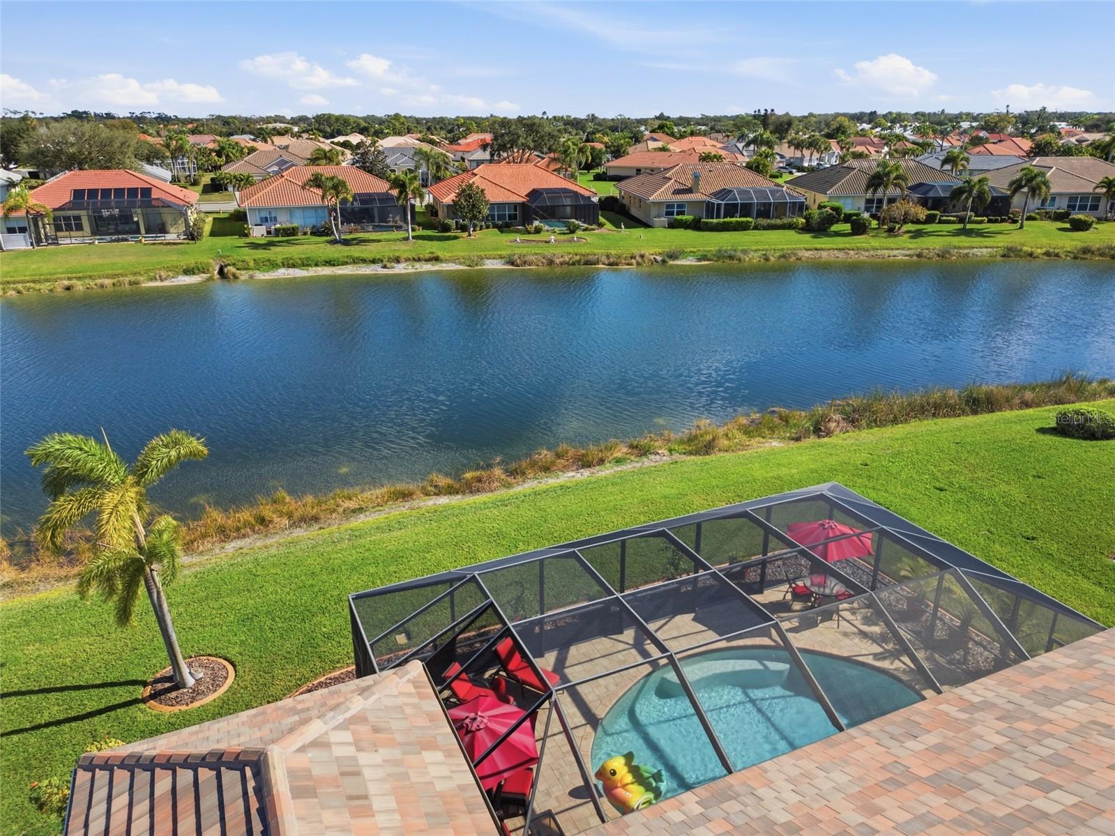 Image 32 of 37 For 677 Lakescene Drive