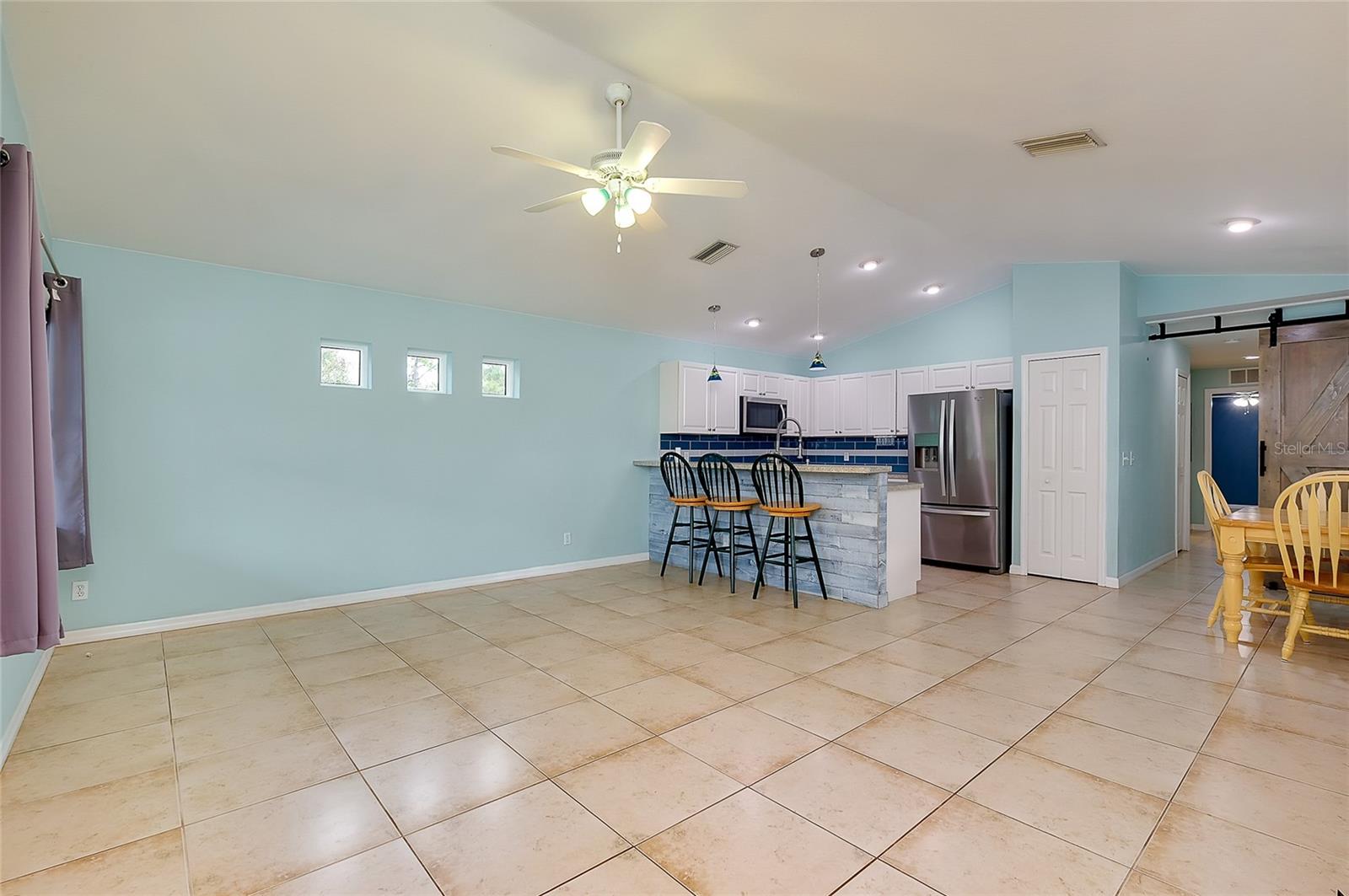 Image 10 of 63 For 6302 Braun Street