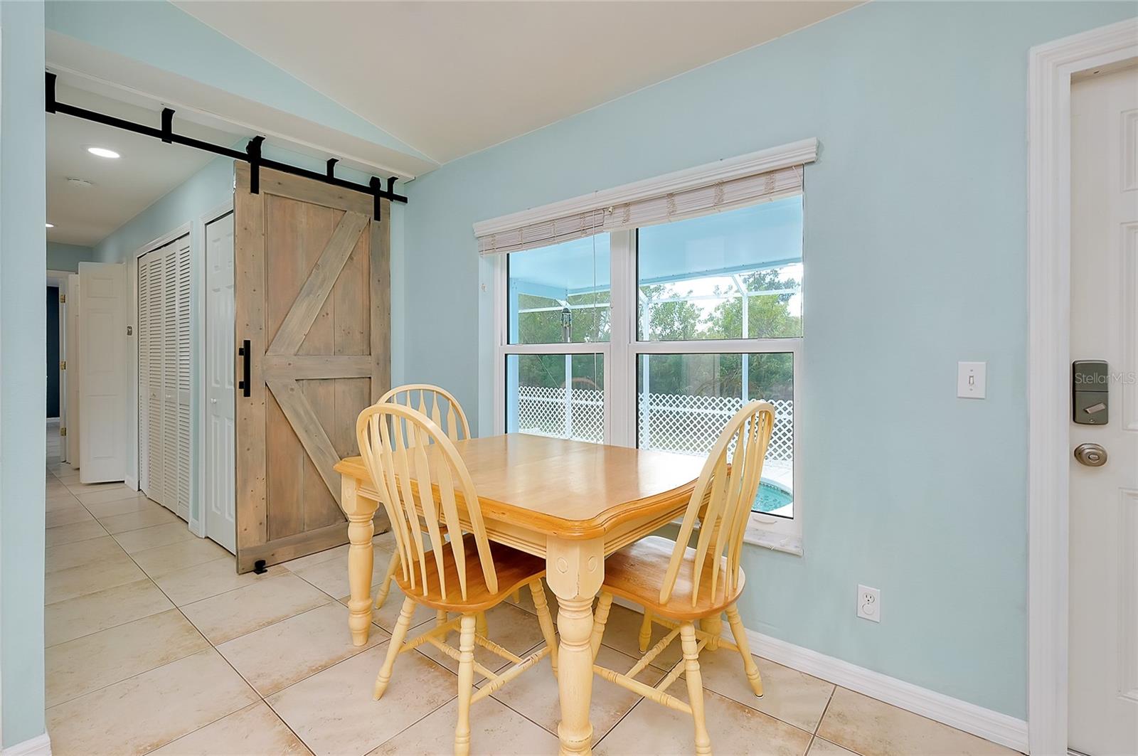 Image 20 of 63 For 6302 Braun Street