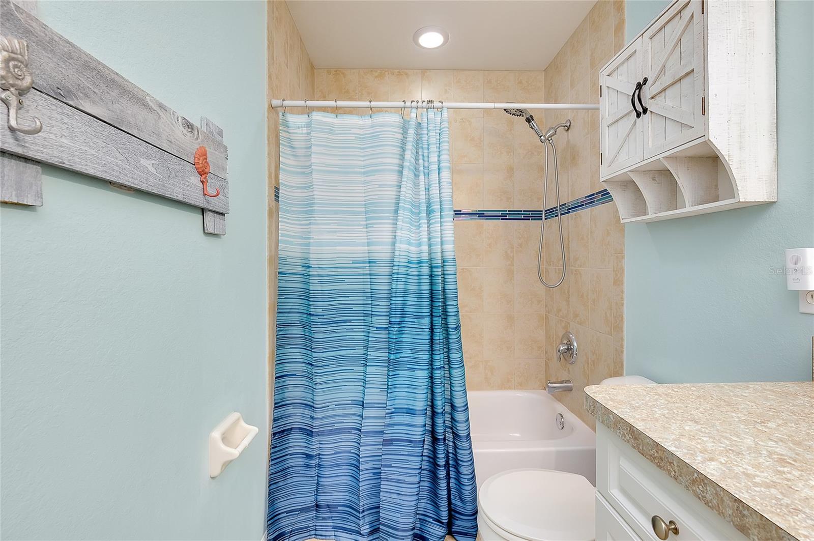 Image 26 of 63 For 6302 Braun Street