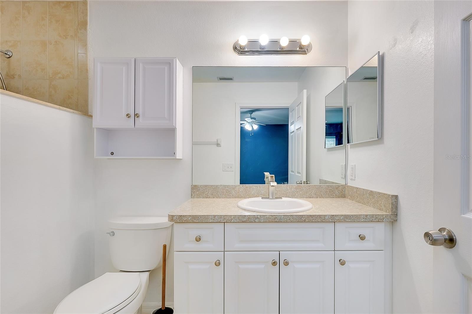 Image 35 of 63 For 6302 Braun Street