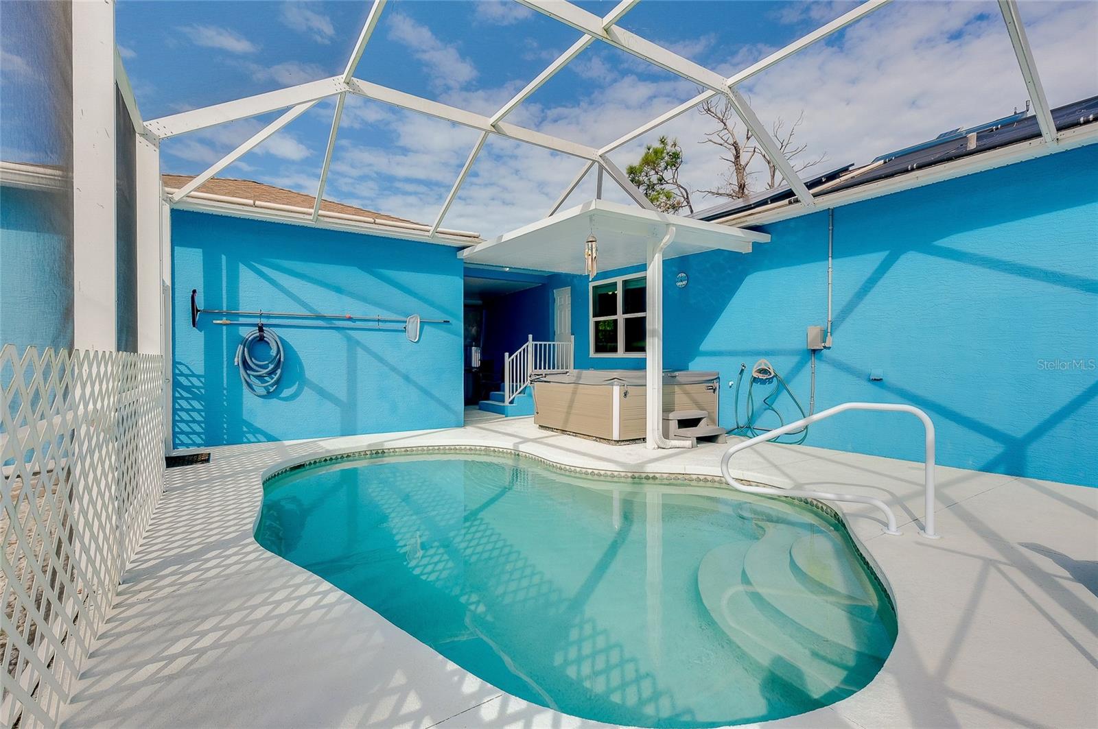 Image 40 of 63 For 6302 Braun Street