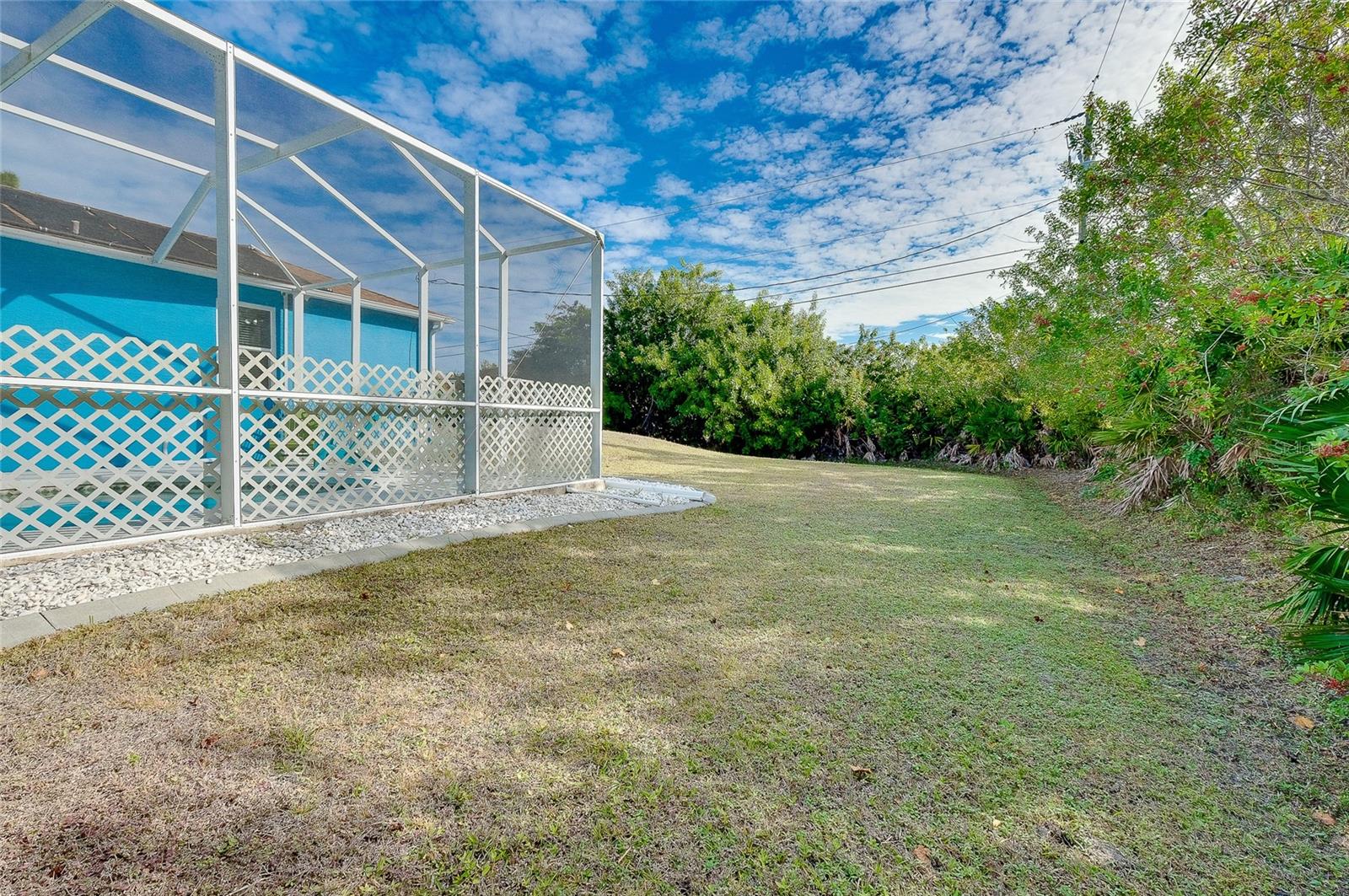 Image 43 of 63 For 6302 Braun Street