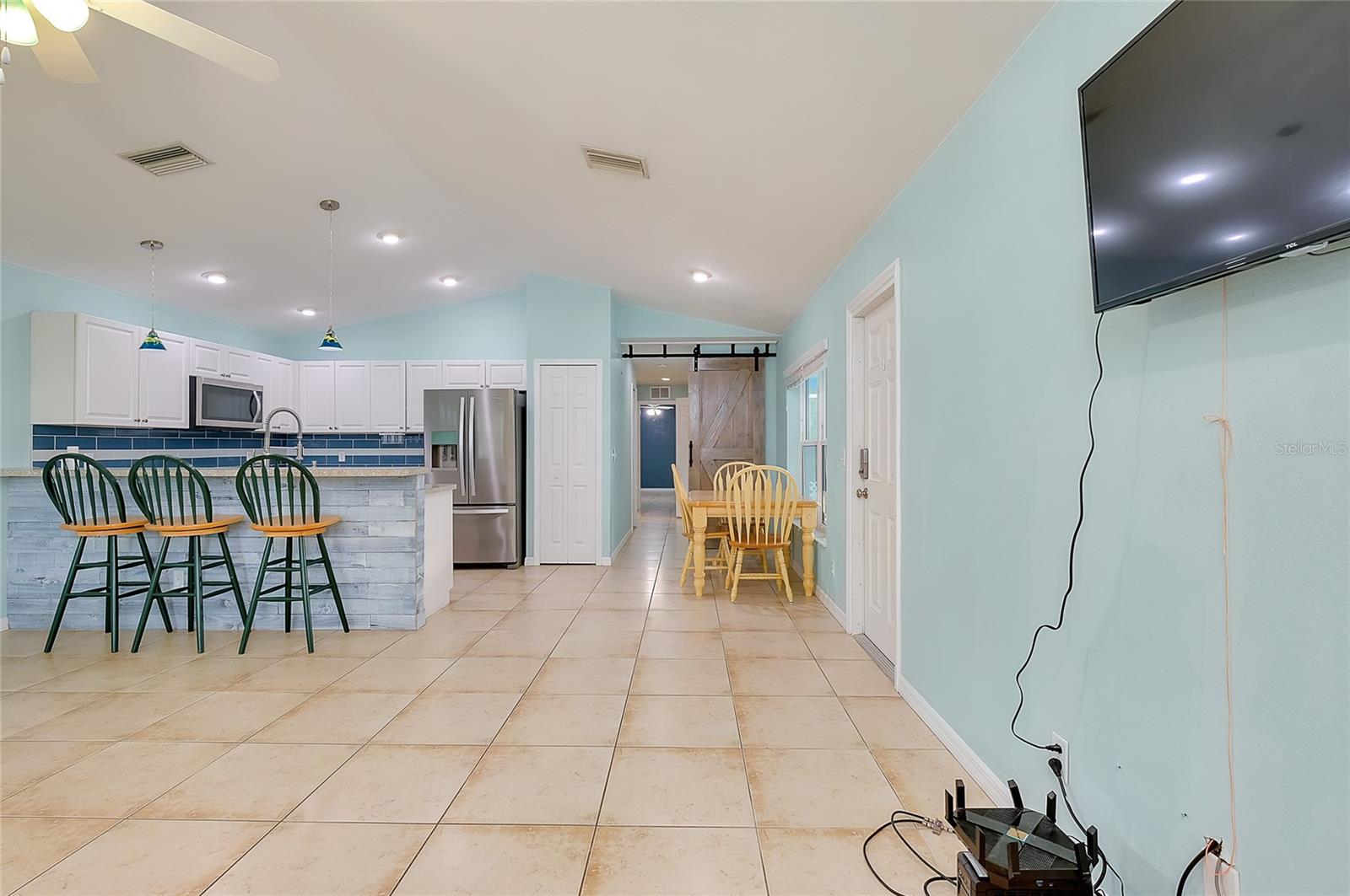 Image 9 of 63 For 6302 Braun Street