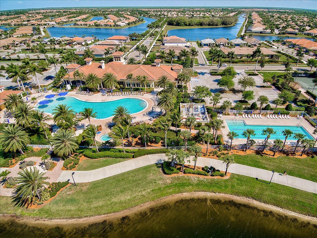 Image 36 of 59 For 13510 Esposito Street