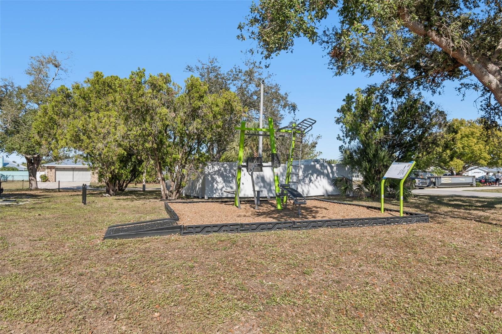 Image 54 of 66 For 1420 Gate Drive