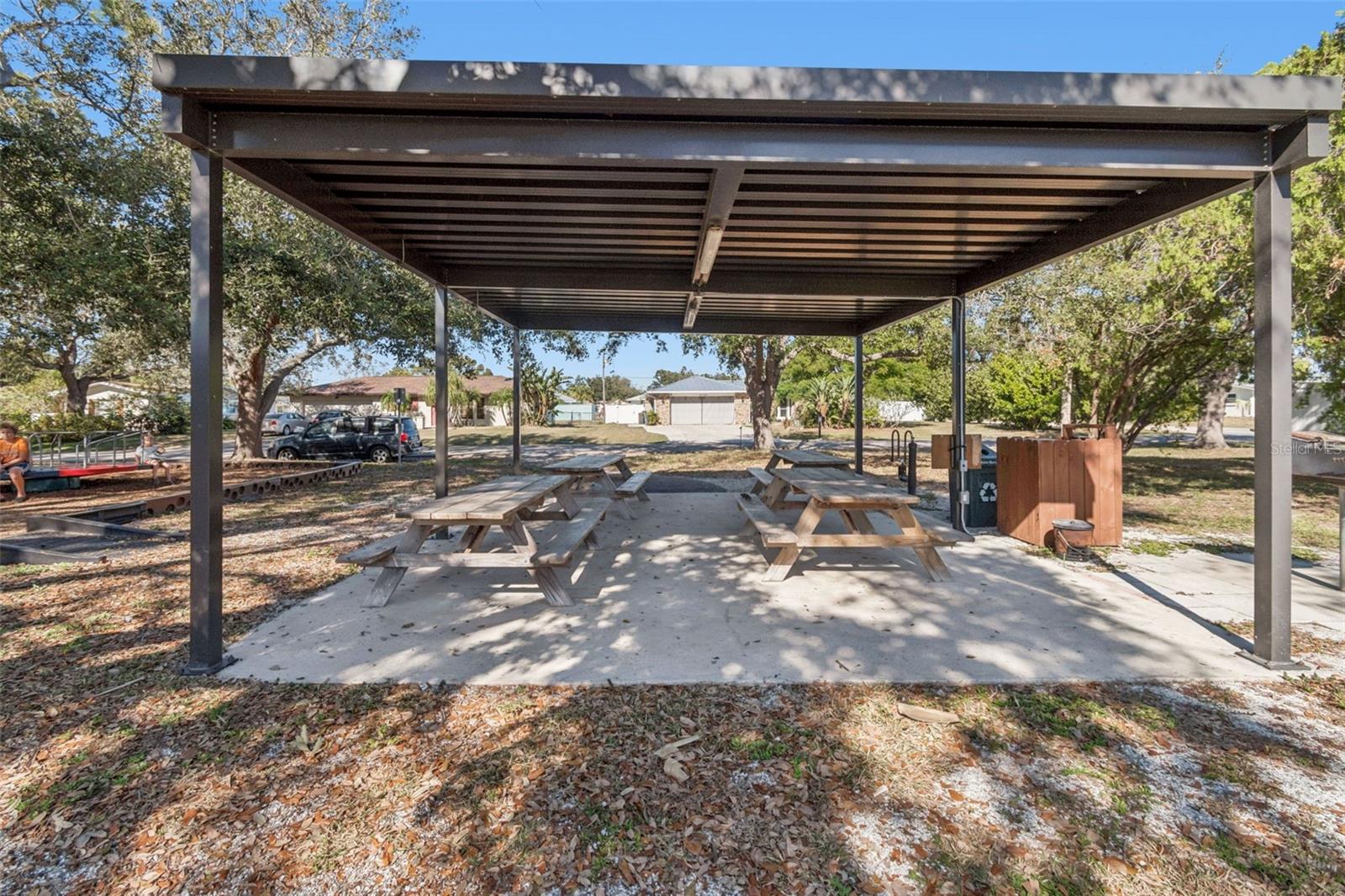 Image 55 of 66 For 1420 Gate Drive